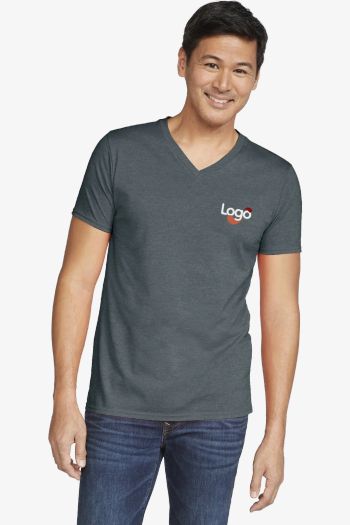Image produit Softstyle® v-neck t-shirt 64v00